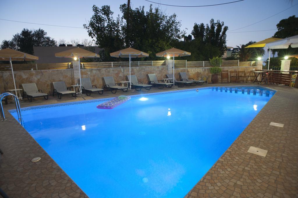 Nikolas Suites 카토다라초 외부 사진